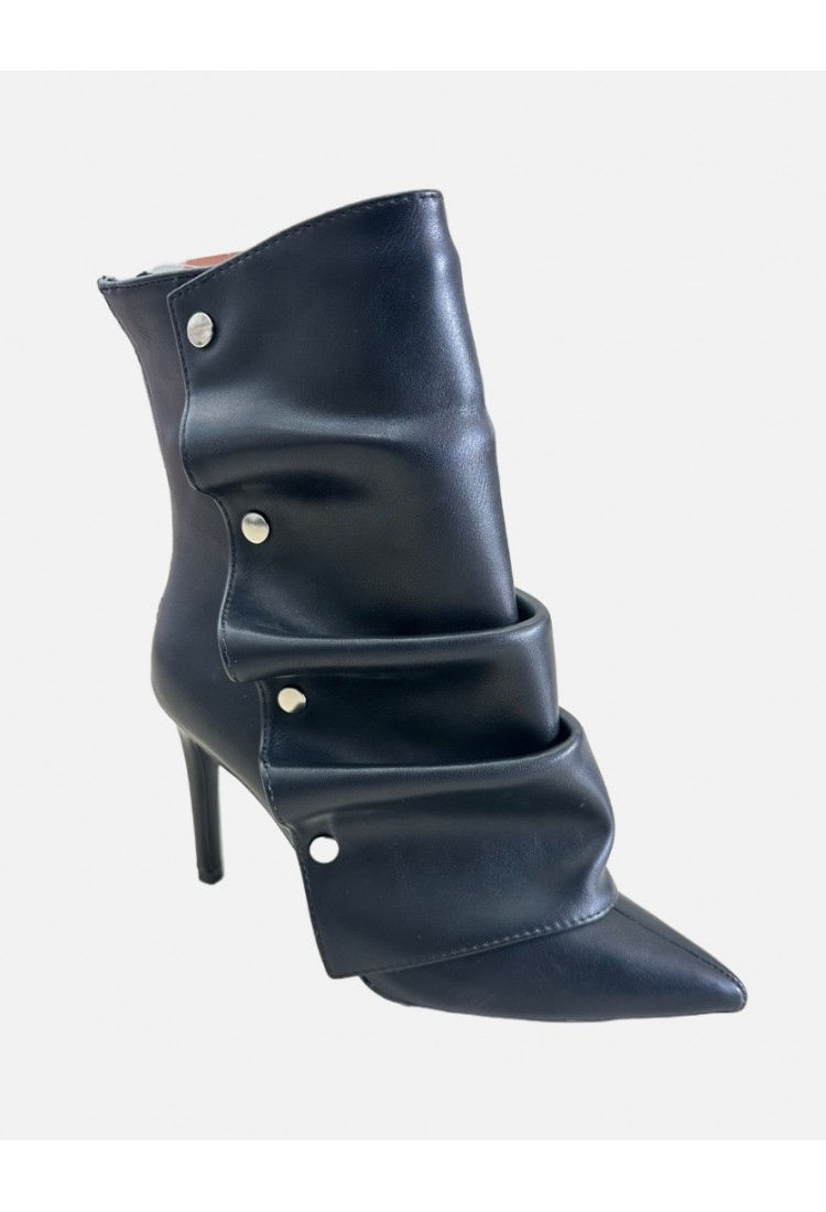 Luisa Black Boots