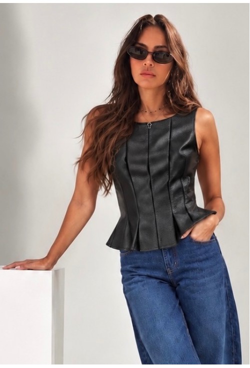 Evadine Black Top 