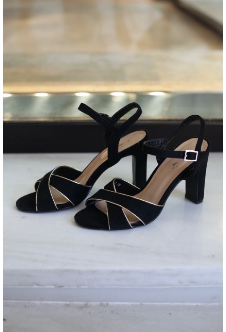 Black heels Black heels